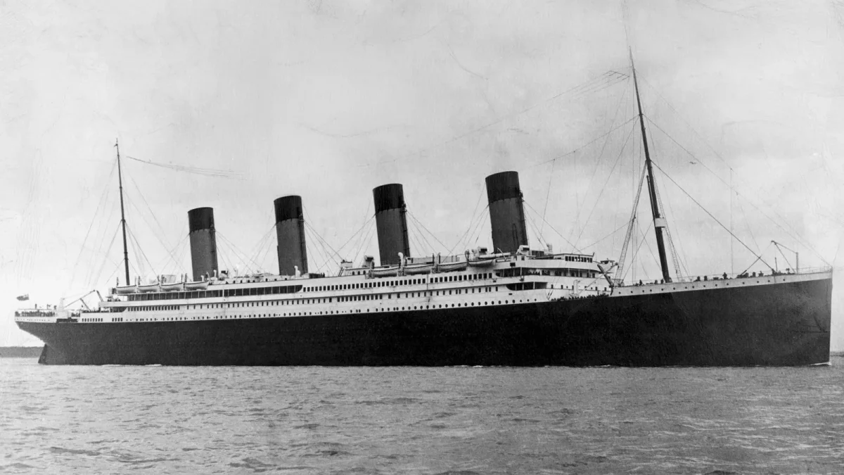 The Case for Keeping Titanic Artifacts Underwater