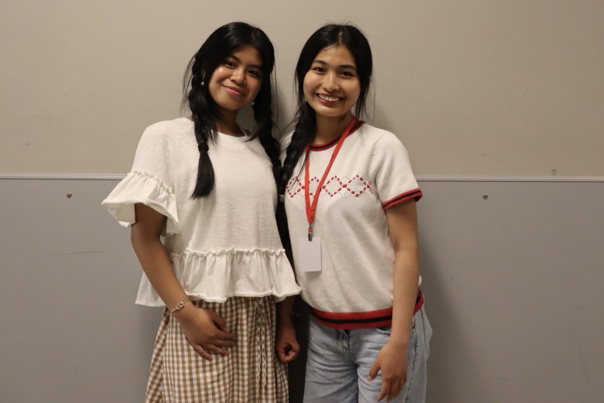 Abegail Del Mundo and Ysabelle Balayan